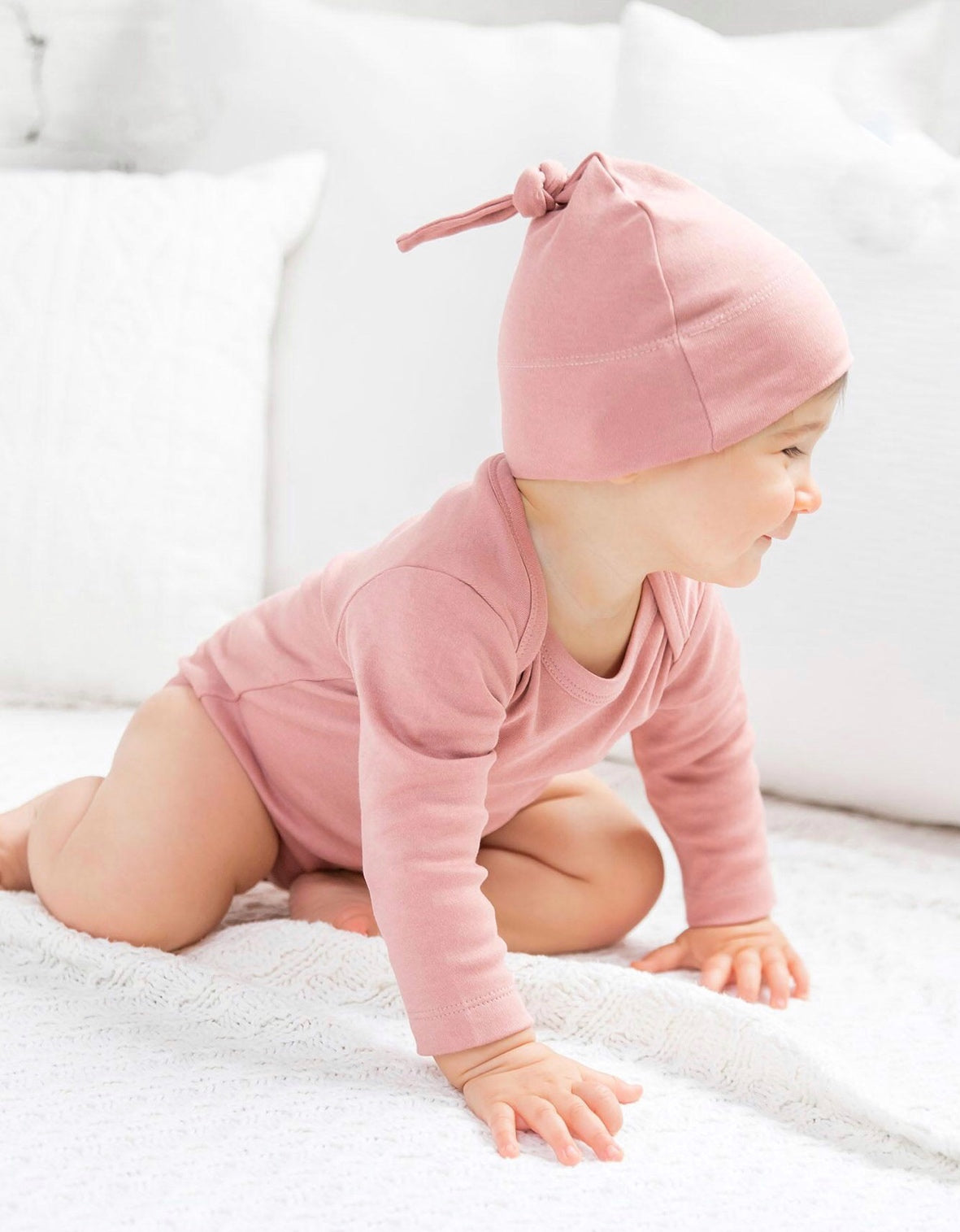 Classic Knotted Hat Rose